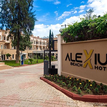 Alexius Beach Hotel เบลดิบี ภายนอก รูปภาพ